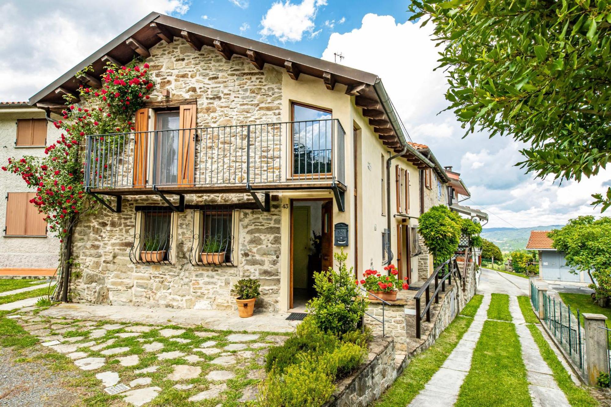 Ca Dei Citti Charme&Comfort - Country House Cairo Montenotte Exteriör bild